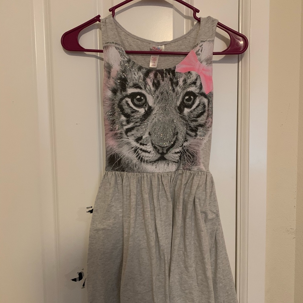 Just us girls dress cute tiger cub